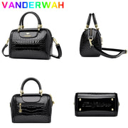 Alligator-Pattern Boston Handbag - Luxury PU Leather Bag