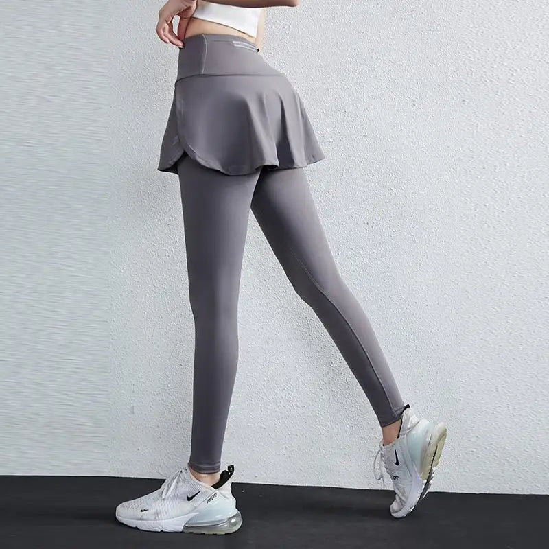 High-Waist Yoga Leggings with Skirt – Push-Up & Pockets