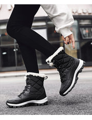 Plush Lined Ankle Snow Boots – Warm Grip Winter Style