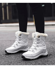 Plush Lined Ankle Snow Boots – Warm Grip Winter Style