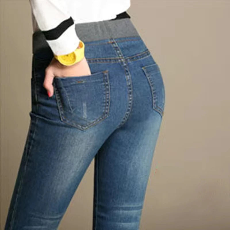 High-Waisted Straight Jeans for Women – All-Season Comfort & Style | Jean droit taille haute pour femme – Confort et style toutes saisons