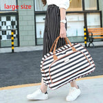 Load image into Gallery viewer, Women’s Travel Duffle Bag | Sac de Voyage pour Femmes
