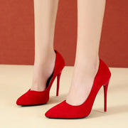 Pointed Super-High Heel Pumps for Dramatic Elevation