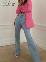 Load image into Gallery viewer, High-Waisted Straight Jeans – Perfect for Fall | Jean droit taille haute – Parfait pour l’automne

