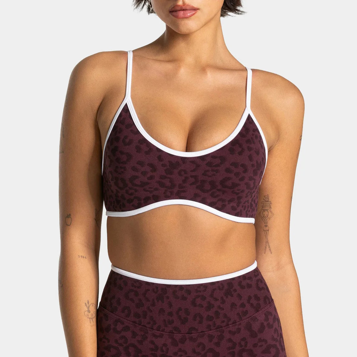 Supportive Nylon Leopard Print Sports Bra – Shop at OWNLUXE