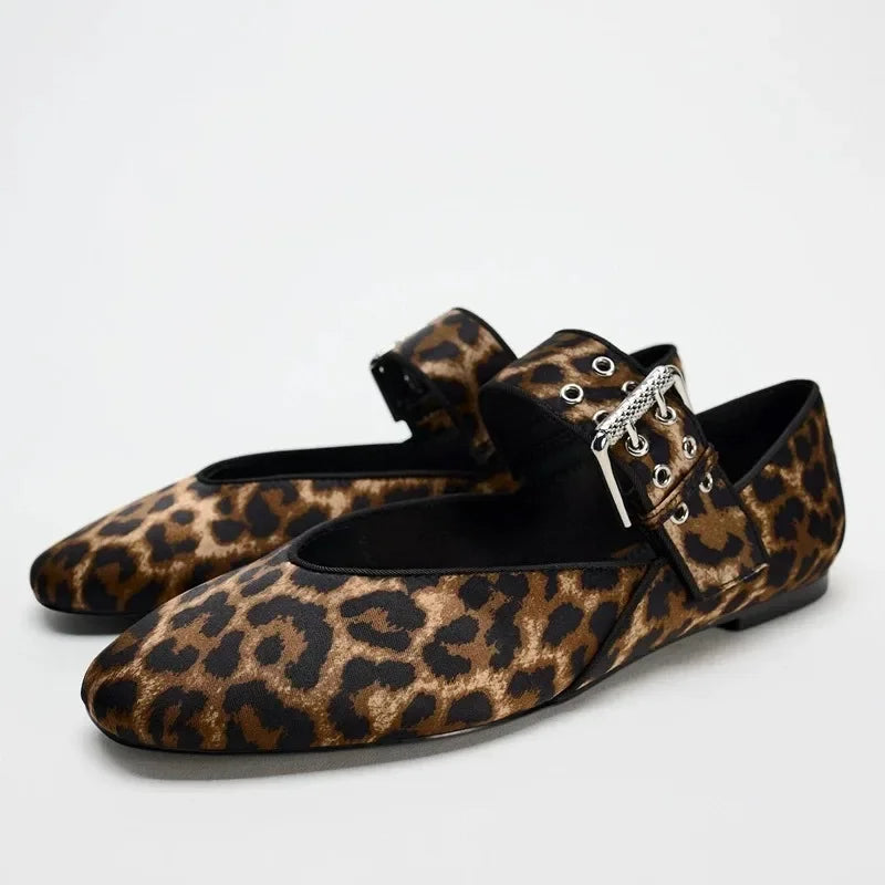 Women's Pointed Toe Retro Loafers – Shop at OWNLUXE