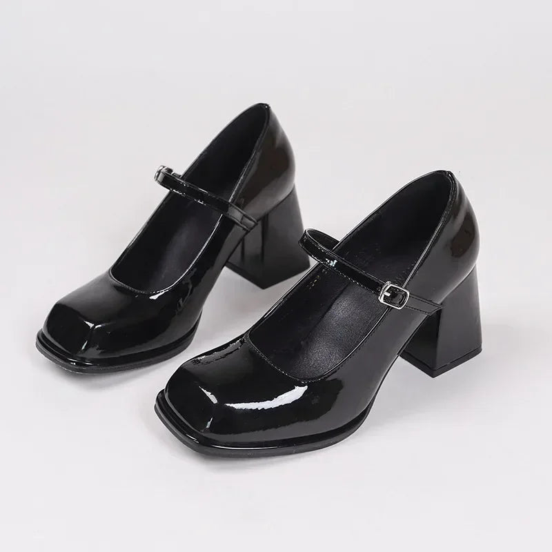 Women's Leather Vintage Sandals – Shop at OWNLUXE