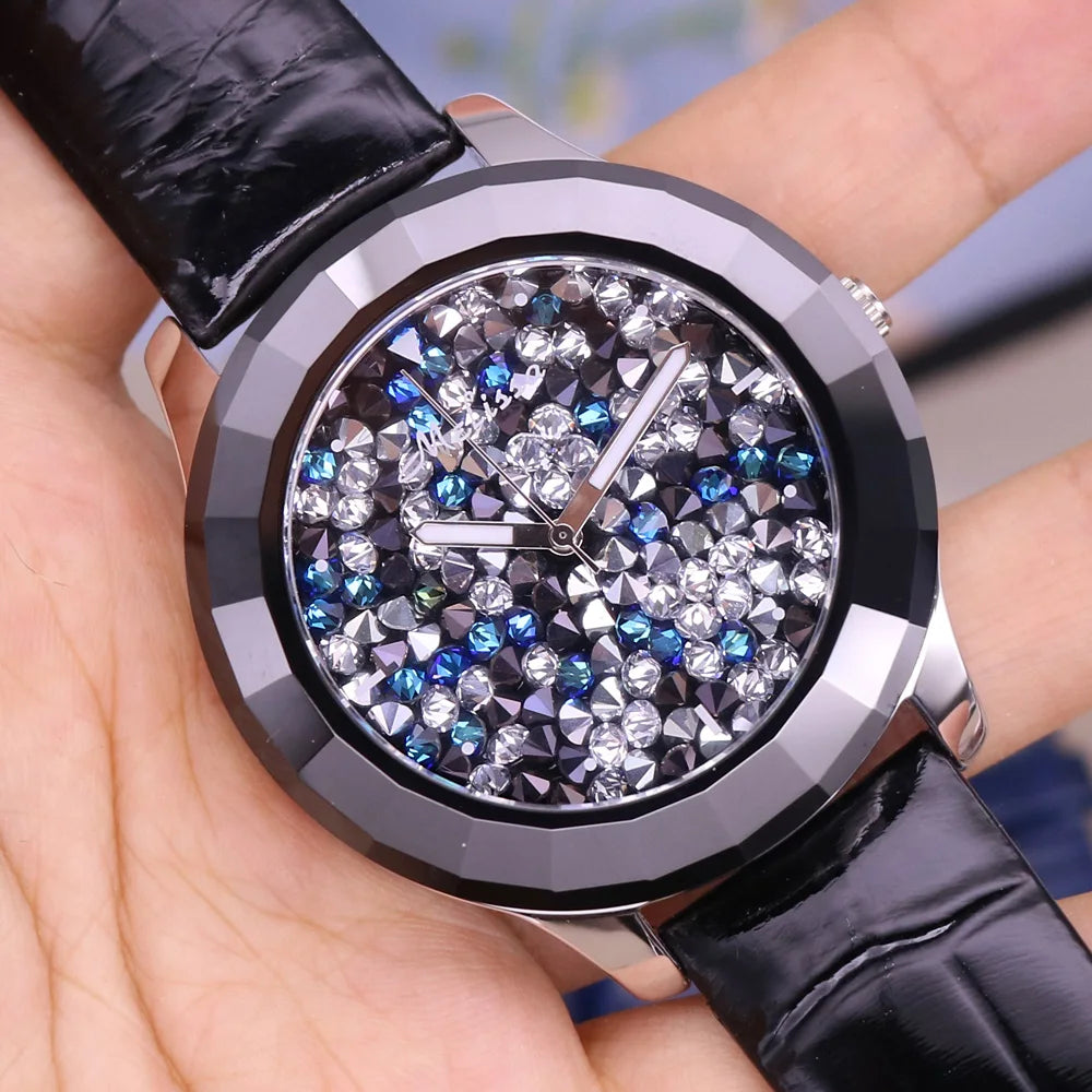 Leather Strap Quartz Watch - Minimalist Water-Resistant Wristwatch
