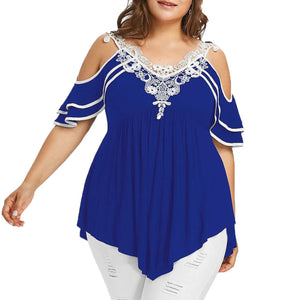 Feminine & Flowy: Lace Patchwork Top (Up to 6XL) / Féminin et fluide : haut en dentelle patchwork (jusqu’au 6XL)