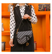 Luxury Women's Clutch Bag – Designer Crossbody Shoulder Purse & Travel Tote