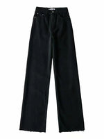 Load image into Gallery viewer, High-Waisted Straight Jeans – Perfect for Fall | Jean droit taille haute – Parfait pour l’automne
