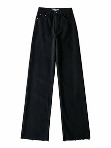 High-Waisted Straight Jeans – Perfect for Fall | Jean droit taille haute – Parfait pour l’automne