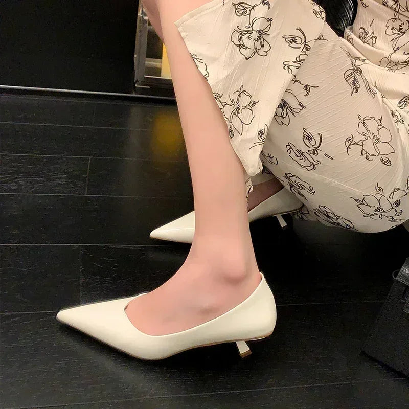Women's Pointed Toe Leather Vintage Pumps – Shop at OWNLUXE
