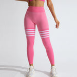 Load image into Gallery viewer, Women&#39;s Seamless Booty-Lifting Leggings – Mid-Waist, Stretchy &amp; Sporty
