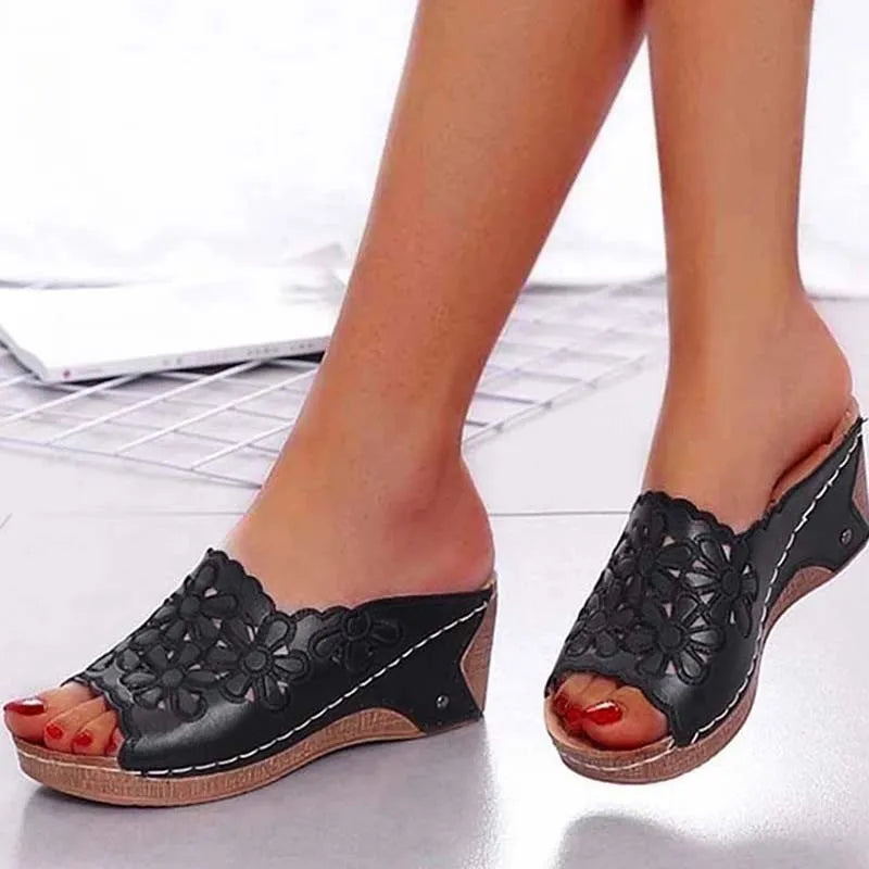 Women's Wedge Sandals – Comfortable Floral Design