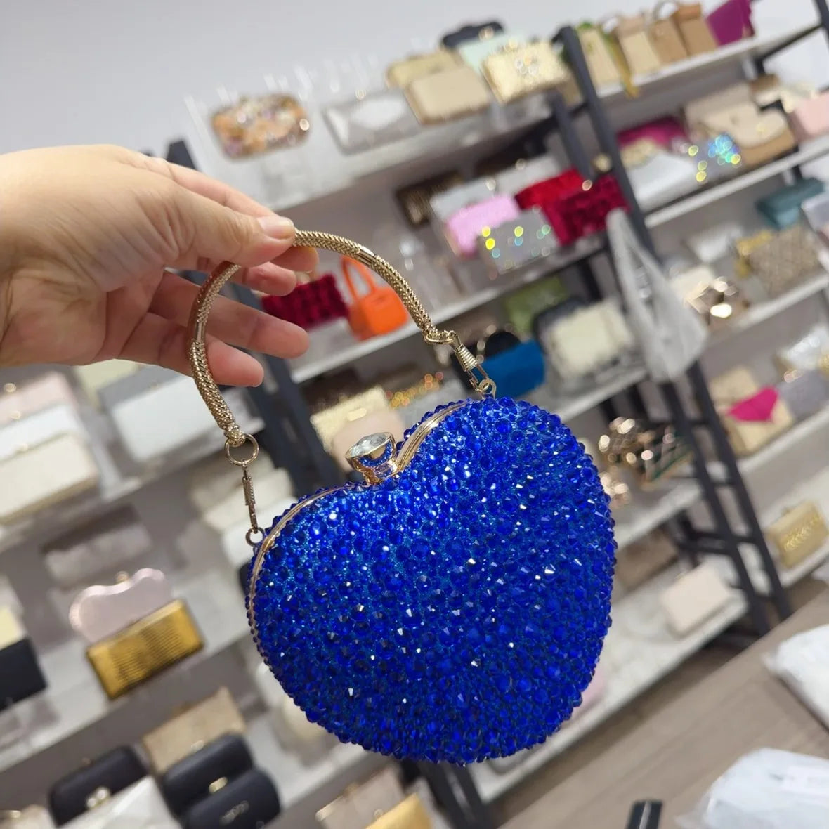 Luxury Diamond Inlay Heart Shape Crystal Clutch Purse | OWNLUXE