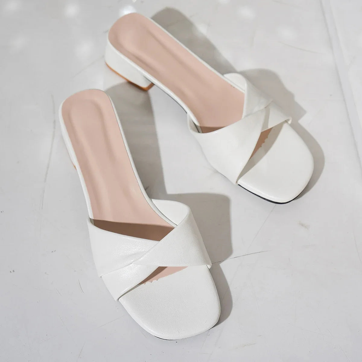 Checkered Square‑Heel Gladiator Sandals for Workdays