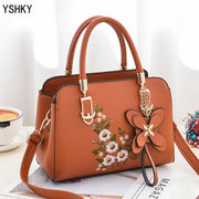 Large Capacity PU Leather Bucket Bag – Structured Shoulder Handbag with Hasp Closure