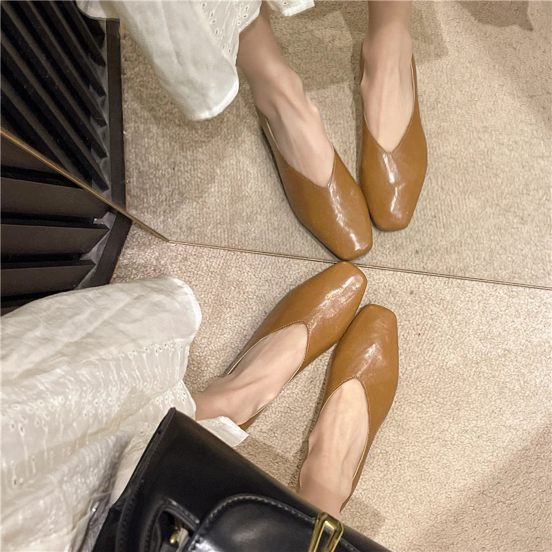 Women's Square Toe Leather Pumps (Brown) – Shop at OWNLUXE