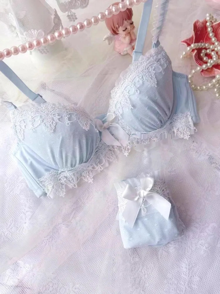 Push-Up Wire-Free Lace Bralette | OWNLUXE