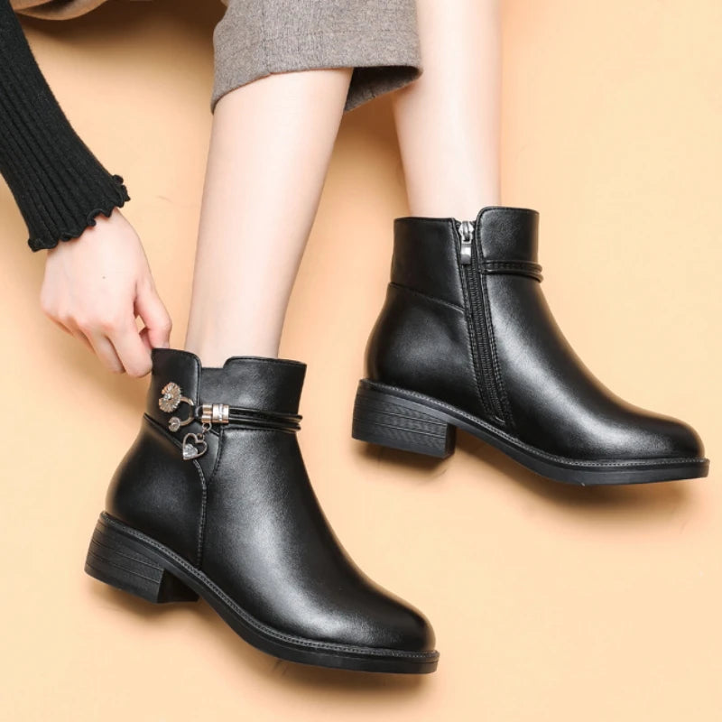 Women’s Rhinestone Winter Snow Boots – Warm Plush Ankle Style