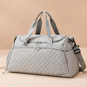 Oxford Diamond Lattice Travel Tote – Stylish Weekender with Distinctive Pattern