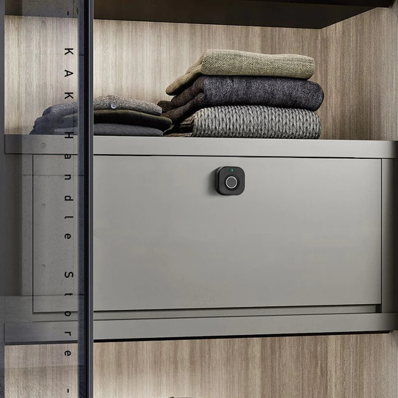 🔐 Smart Biometric Door Lock with Face Recognition | Serrure Biométrique Intelligente