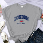 Load image into Gallery viewer, Floral Cotton Tee with Appliqué – Everyday Comfort with a Y2K Twist | T-shirt en Coton à Fleurs et Appliqués – Confort Quotidien au Style Y2K
