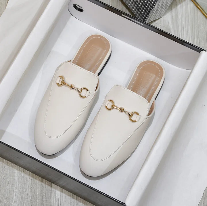 Women’s Chain Detail Flat Mules – Closed Toe Slides