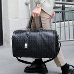 Load image into Gallery viewer, Minimalist PU Travel Duffle Bag | Sac de voyage minimaliste en cuir PU

