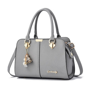 Fashion Tote Bag with Tassel – Stylish & Versatile | Sac Cabas avec Gland – Élégant & Polyvalent
