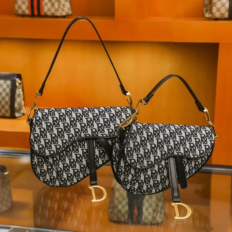 Luxury Women's Clutch Bag – Designer Crossbody Shoulder Purse & Travel Tote