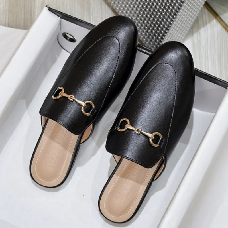Women’s Chain Detail Flat Mules – Closed Toe Slides