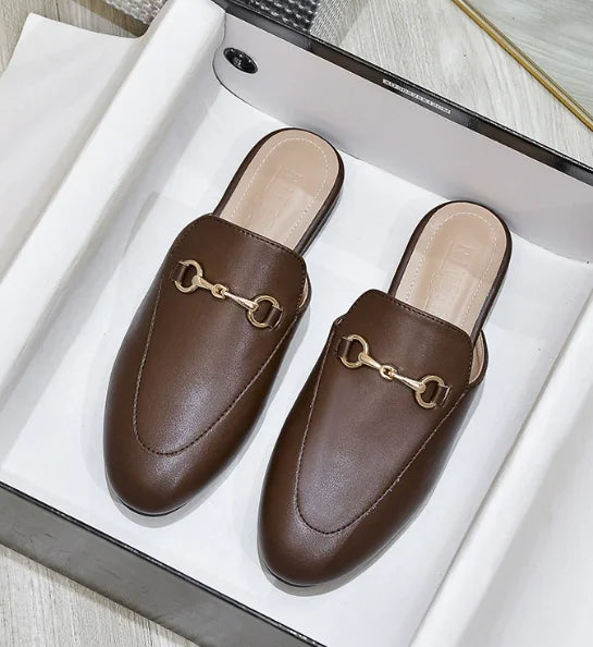 Women’s Chain Detail Flat Mules – Closed Toe Slides