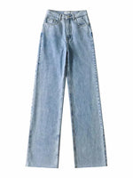 Load image into Gallery viewer, High-Waisted Straight Jeans – Perfect for Fall | Jean droit taille haute – Parfait pour l’automne
