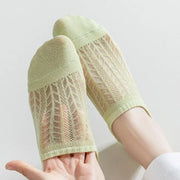 Non-Slip Mesh Socks | OWNLUXE