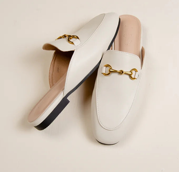 Women’s Chain Detail Flat Mules – Closed Toe Slides