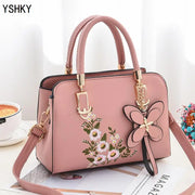 Large Capacity PU Leather Bucket Bag – Structured Shoulder Handbag with Hasp Closure