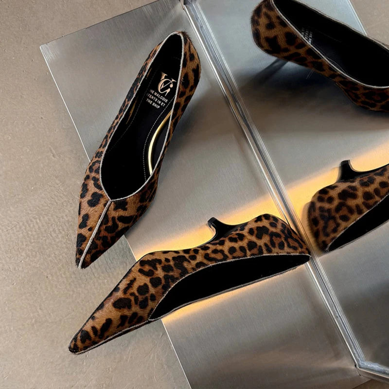 Women's Pointed Toe High Heel Pumps (Black) – Shop at OWNLUXE