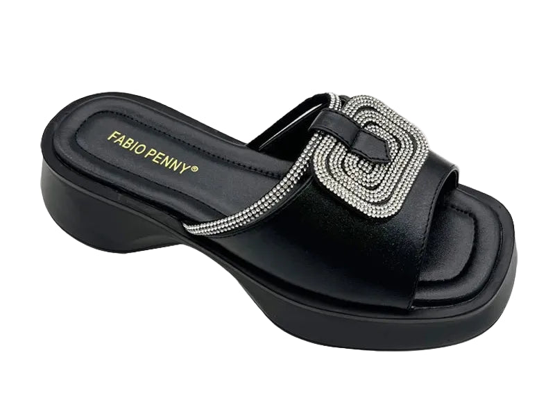 Sandals | OWNLUXE
