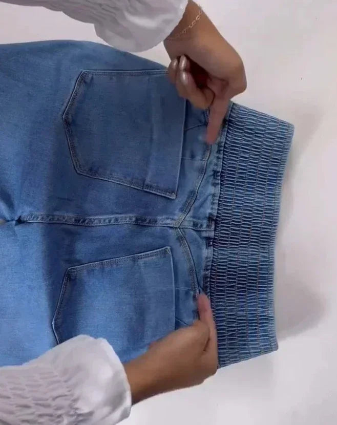 Plaid Slim Boyfriend Jeans – High-Stretch Ankle-Length