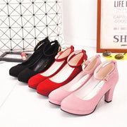 Pointed Square-Heel Pumps / Escarpins à talon carré et bout pointu