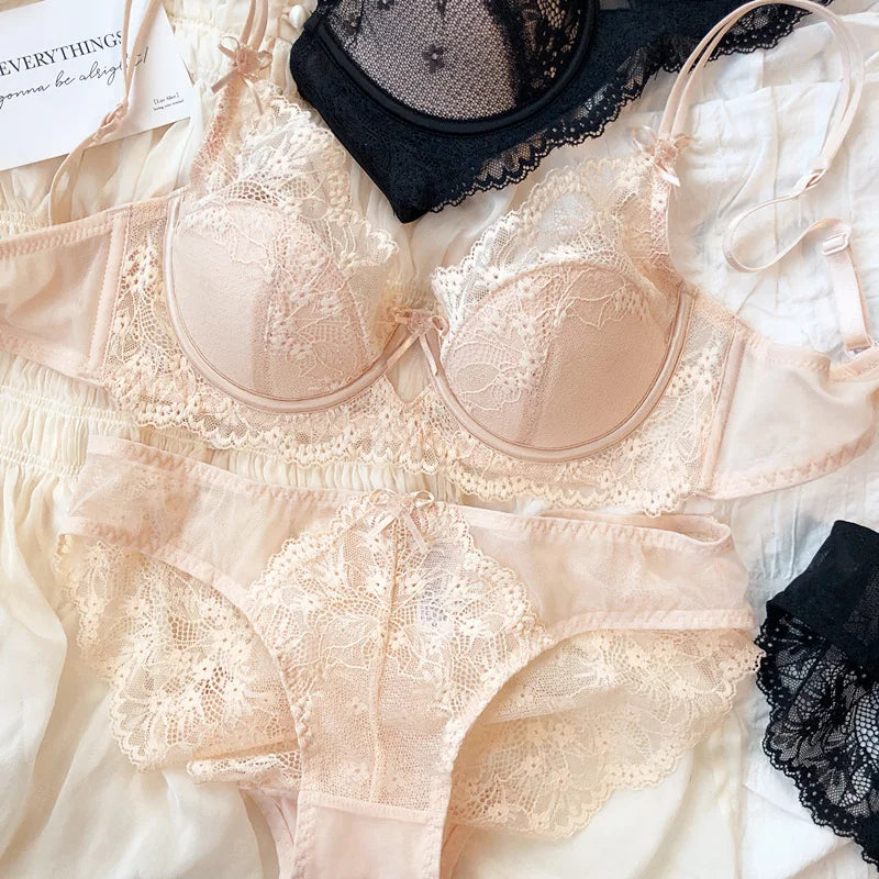 Push-Up Lace Bow Briefs | OWNLUXE