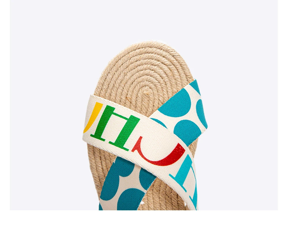 Woven Flat Women’s Slides – Casual Summer Comfort Slippers