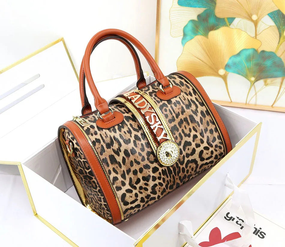 Classic Retro Women's Shoulder Bag Boston Handbag Crocodile Embossed Crossbody Letter Decoration High Quality Top Handle Bag