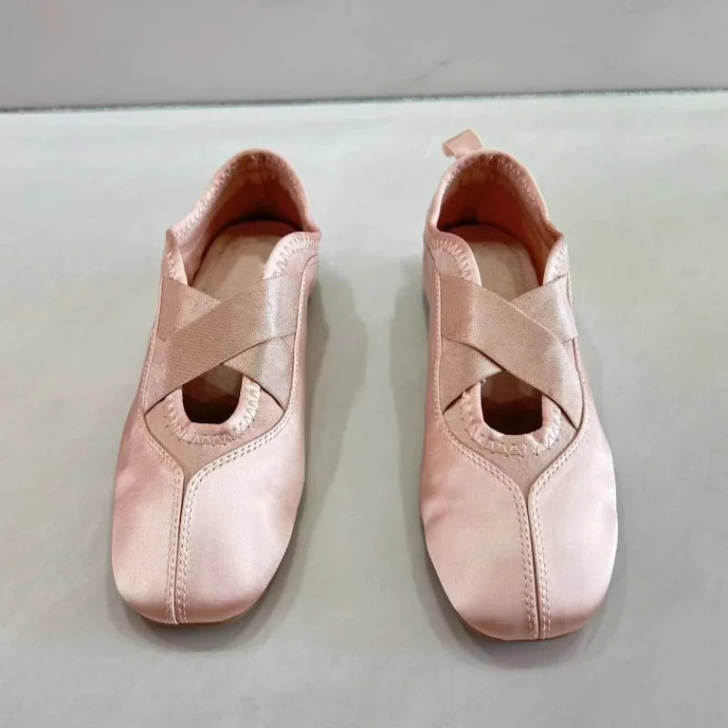 Women's Round Toe Lightweight Flats – Shop at OWNLUXE