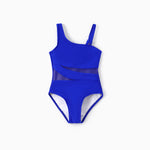 Load image into Gallery viewer, Matching Family Swimwear – Striped Summer Vacation Set | Maillots de bain assortis pour la famille – Ensemble rayé d&#39;été
