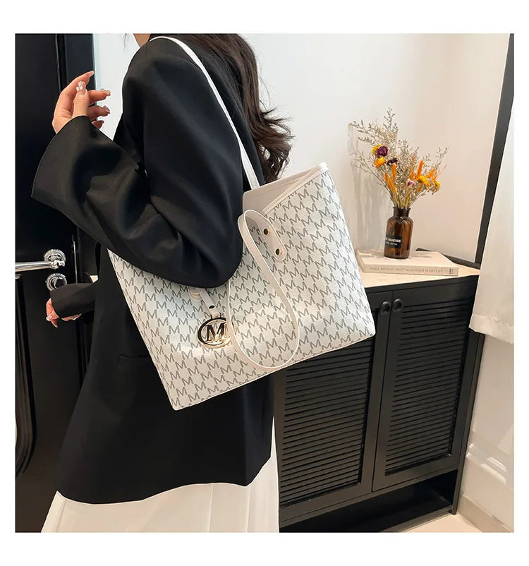Women's Large Capacity Shoulder Handbag - 2025 Luxury Designer Crossbody Bag