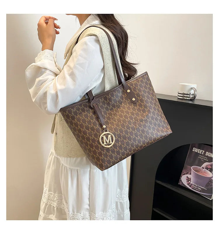 2025 Designer Shoulder Bag - Large Capacity Crossbody