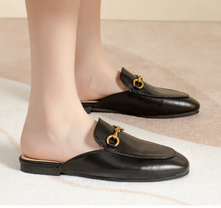 Women’s Chain Detail Flat Mules – Closed Toe Slides